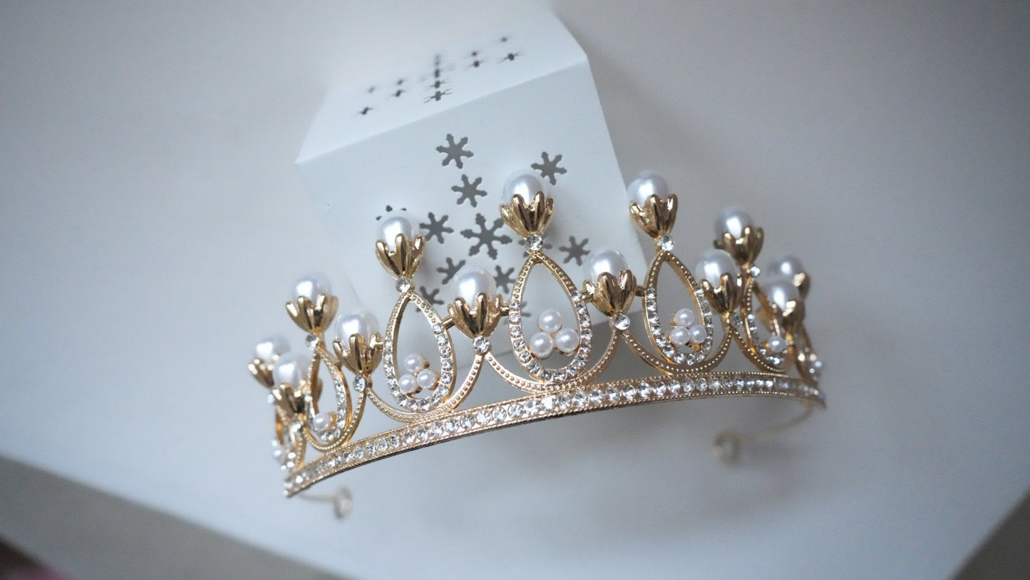 Diadema - Auriu Perle albe