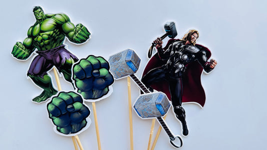 Supereroi - Thor si Hulk
