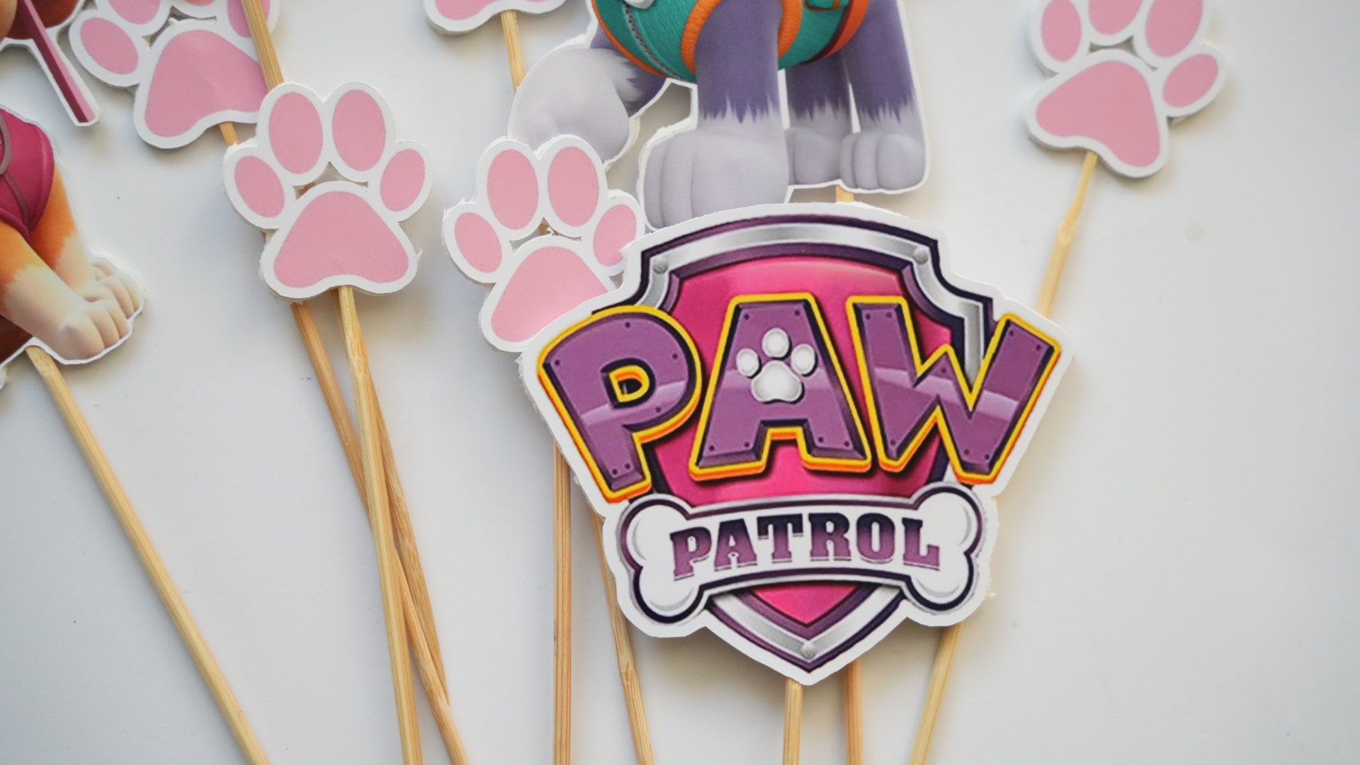 Ornament Paw Patrol Skye și Everest pentru tort aniversar