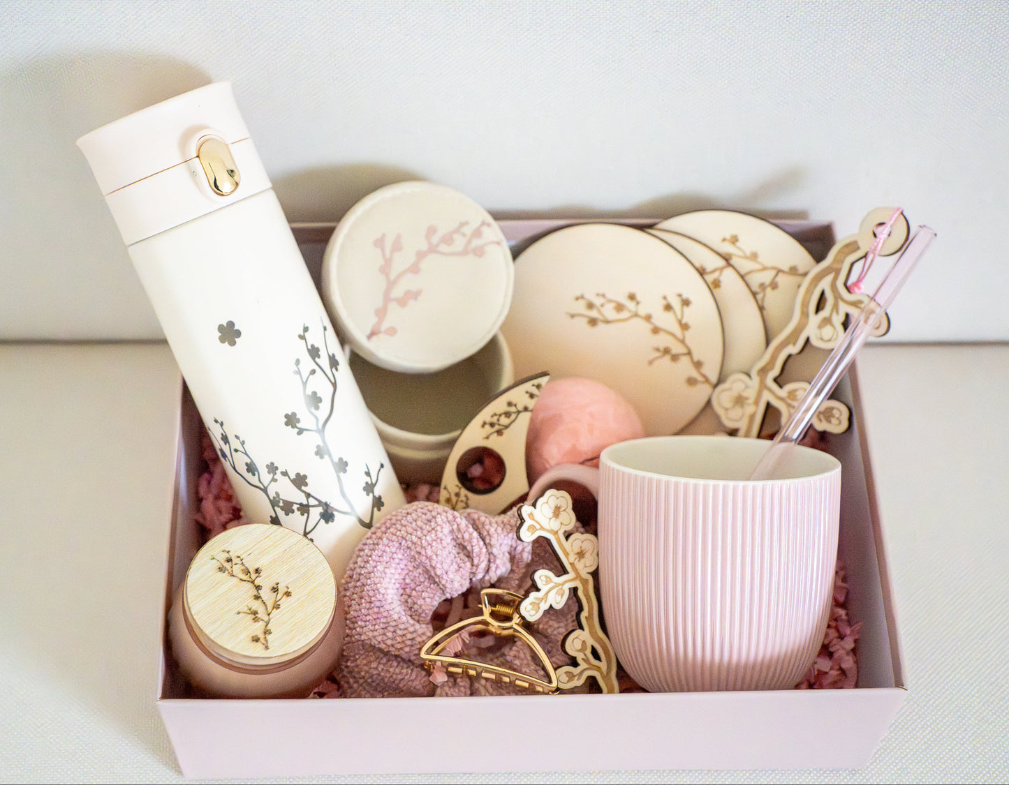 Gift Box - Delicate Blossom